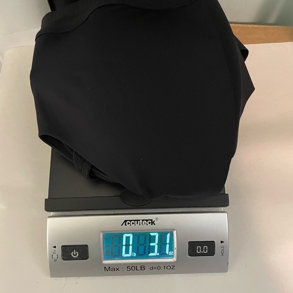 Lululemon 34C Black Lightweight Racerback Adjustable Straps Bra - Picture 7 of 7